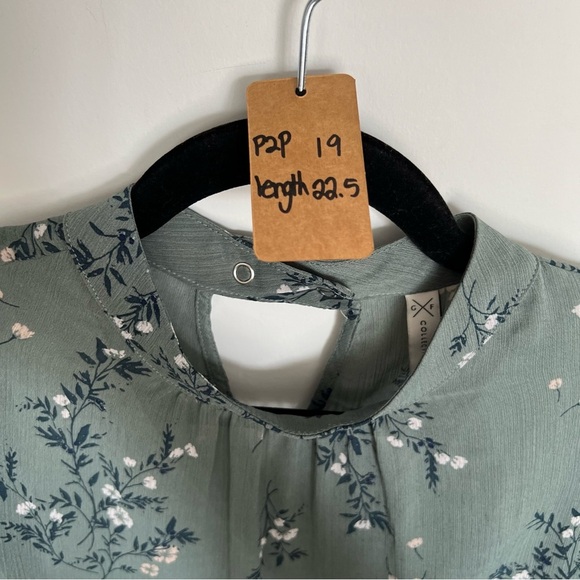 Gentle fawn / floral light weight long sleeve blouse with slip - Picture 8 of 10